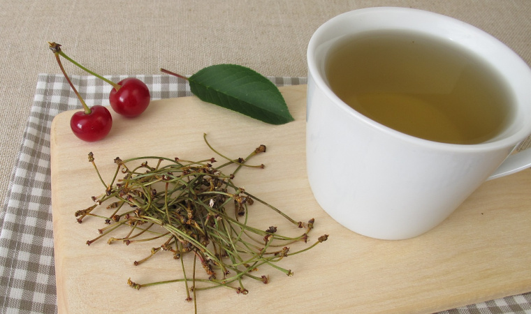 napar z ogonków czereśni przepis