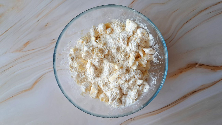 szarlotka z papierówek - krok 1