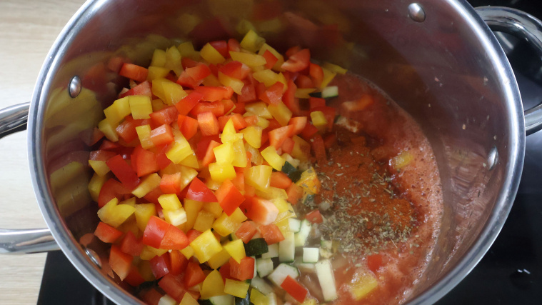 sos słodko-kwaśny z cukinią - krok 3