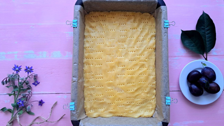 ciasto pleśniak ze śliwkami - krok 4