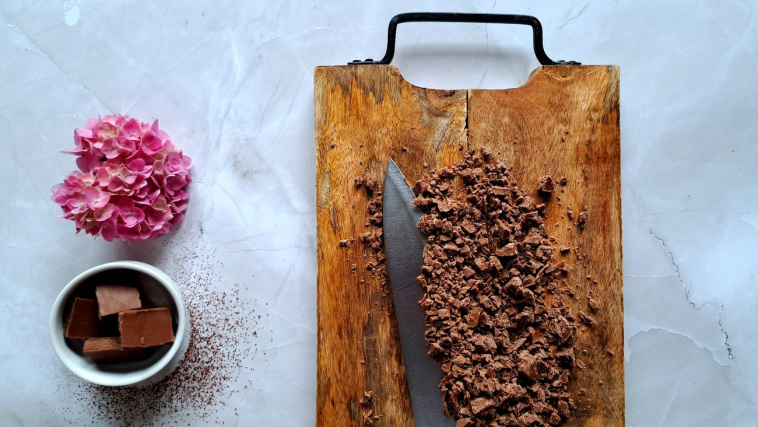 ciasto czekoladowe ze śliwkami - krok 3