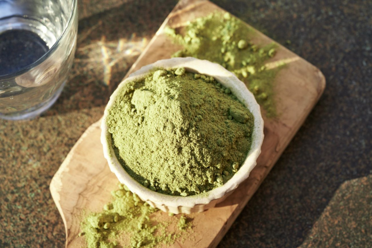 sproszkowany młody jęczmień