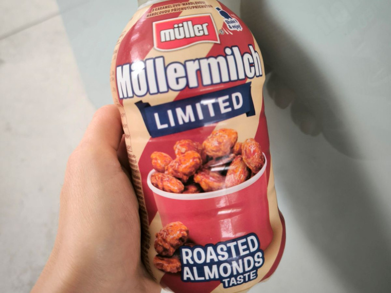 roasted almonds Mullermilch