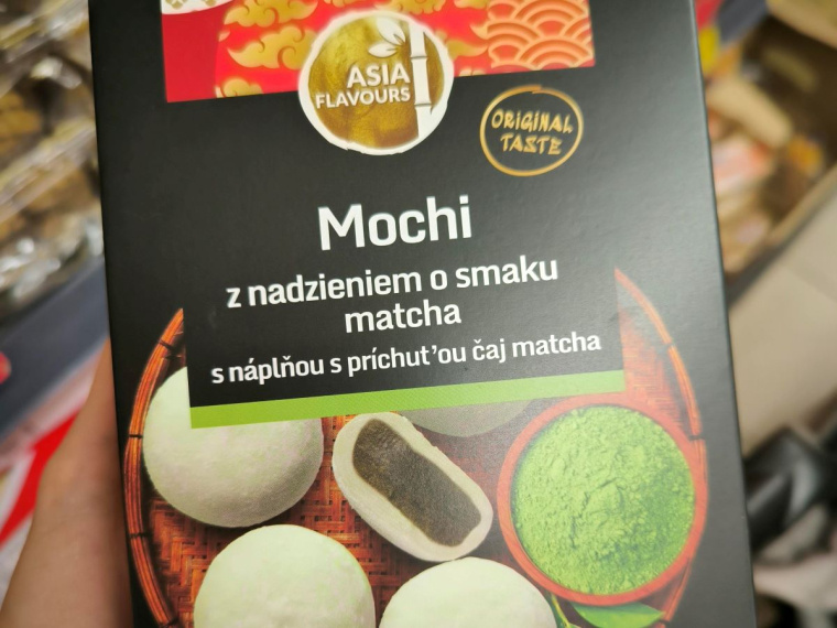 mochi z matchą Biedronka