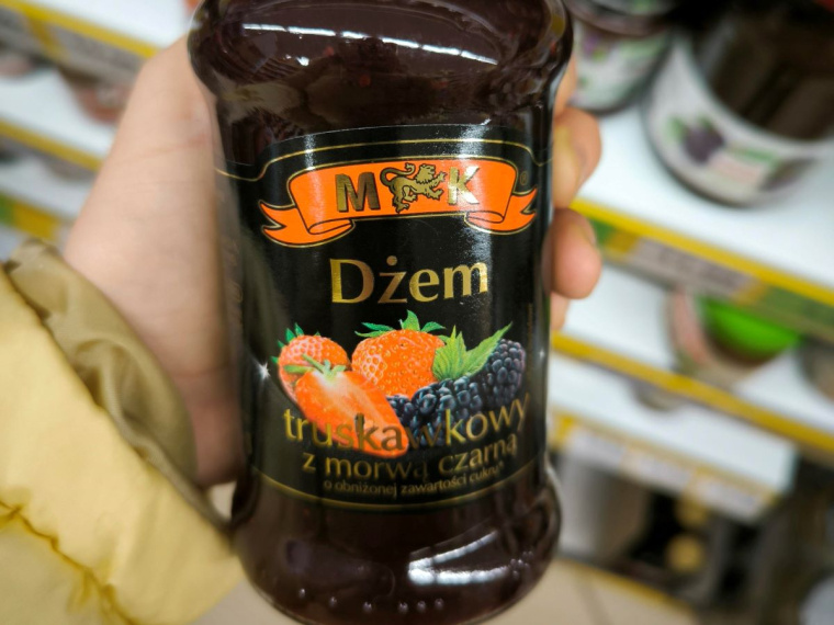 dżem truskawkowy z morwą