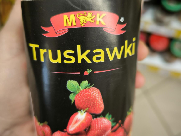 truskawki z puszki Dino
