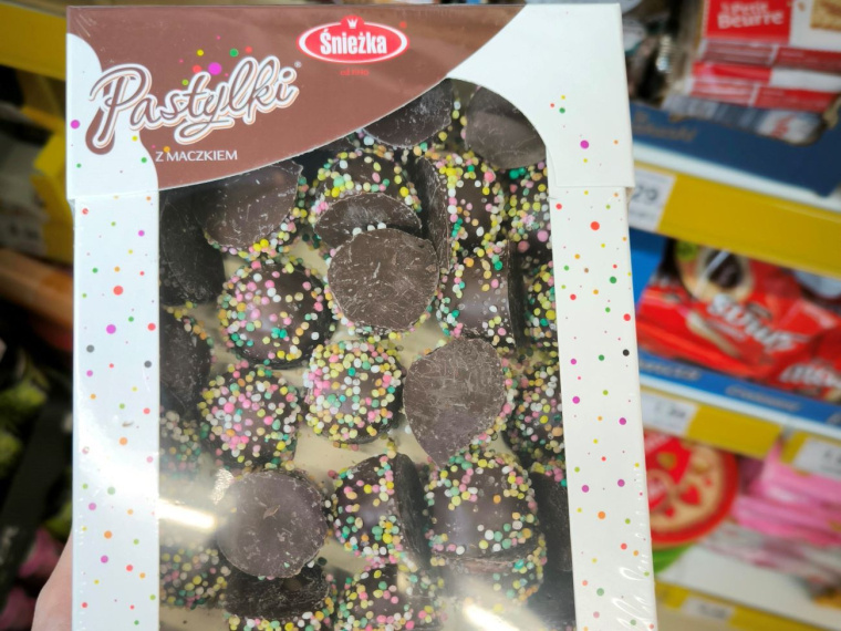 pastylki z maczkiem