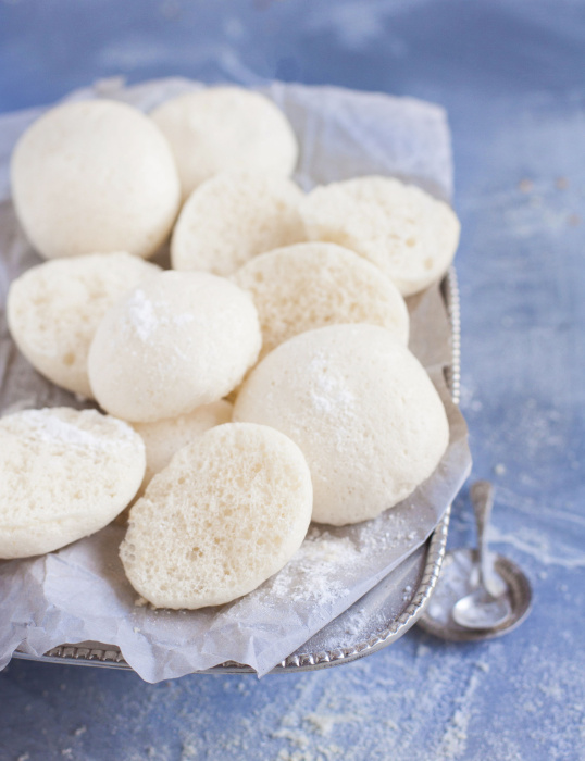 Wegańskie bezy z cream of tartar przepis Mojegotowanie.pl