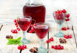 Nalewka z czerwonej porzeczki