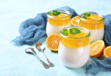 Kokosowa pannacotta z pomarańczową galaretką