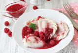 Pierogi z malinami