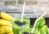 Koktajl ze szpinakiem i bananem