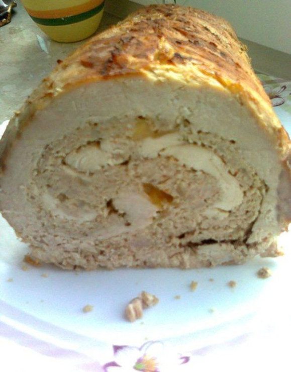 Rolada schabowa z mięsem mielonym i filetem drobiowym