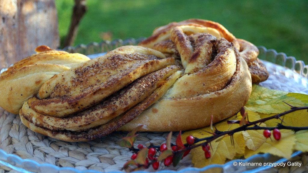 drozdzowy_wieniec_cynamonowy_estonski_kringel