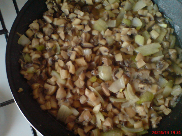 kotlety_z_kaszy_gryczanej_i_pieczarek