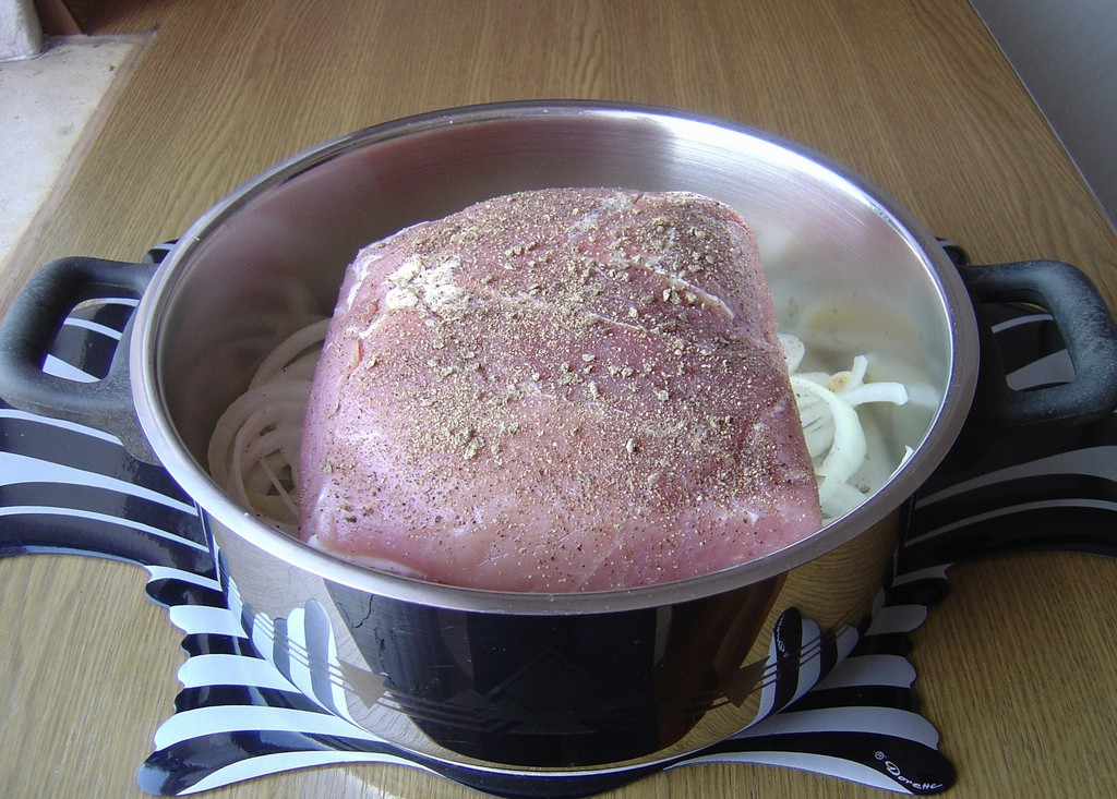 pieczen_wieprzowa_z_chrupiaca_skorka