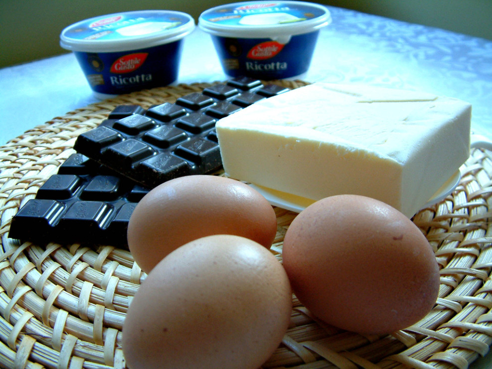 czekoladowe_brownie_otulone_smietankowym_kremem_z_ricotta