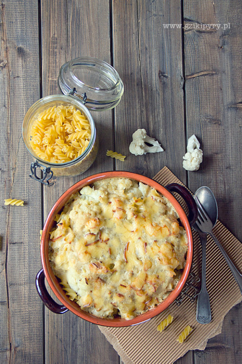 Zapiekanka z makaronem i kalafiorem