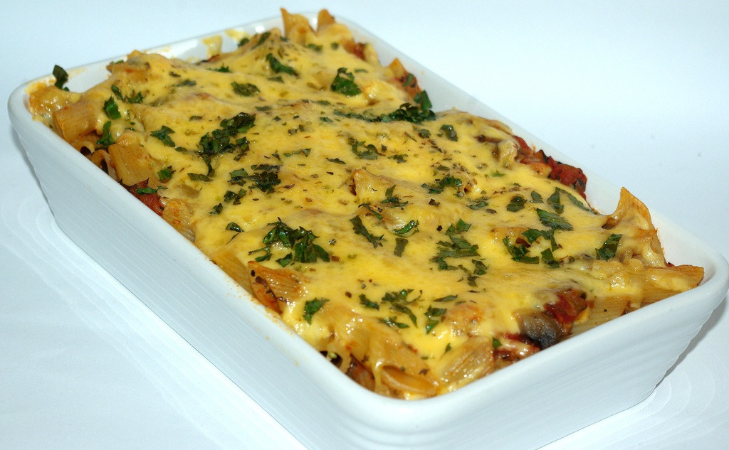 zapiekany_makaron_z_dodatkami