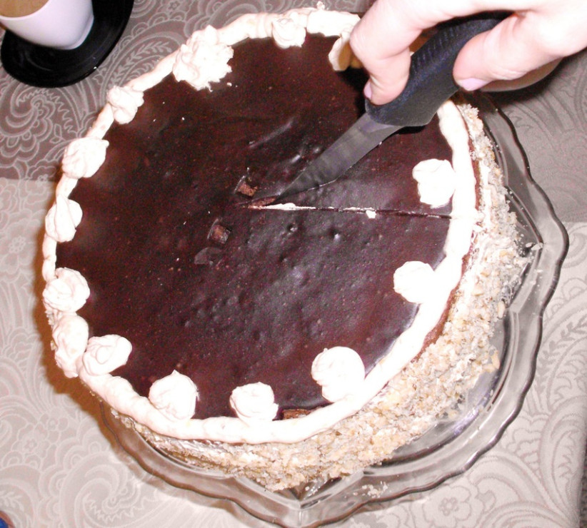 tort_czekoladowo_orzechowy