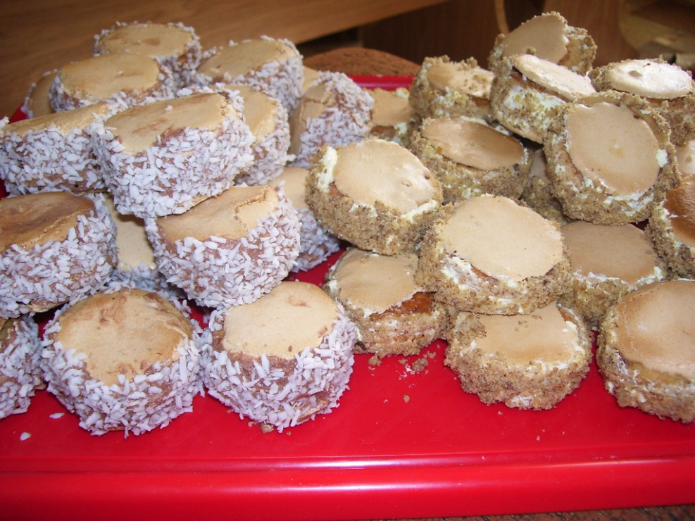 Ciasteczka z masą kawową i waniliową