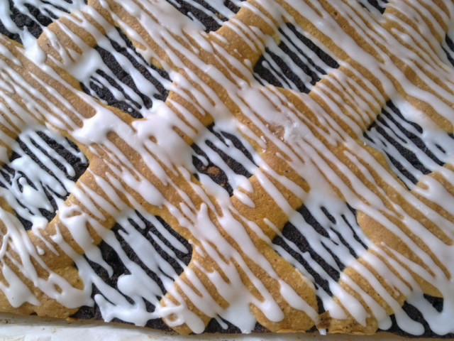 makowiec_na_ucieranym_spodzie