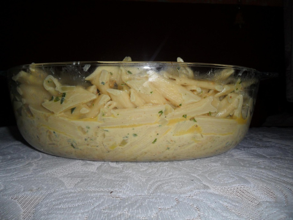 makaron_w_sosie_smietanowo_czosnkowym