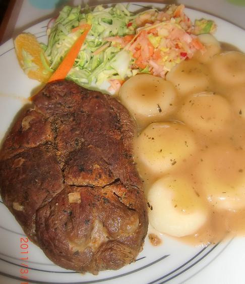 Baranina marynowana z Rozmarynem