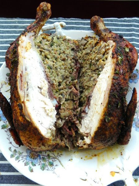 wy_pieczony_kurczak_faszerowany_kasza_i_pieczarkami