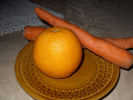 Napój z pomarańczy i marchwi