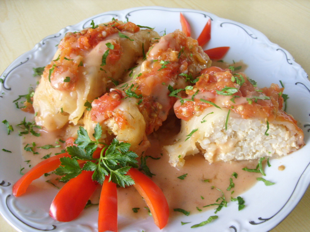 GOŁĄBKI DROBIOWE W POMIDORACH