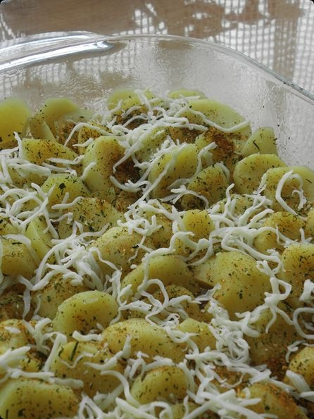 zapiekanka_ziemniaczana_z_klopsikami