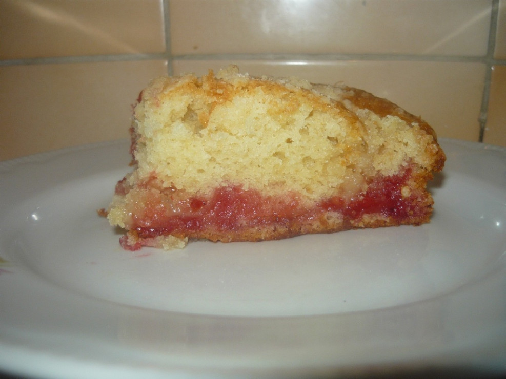 szybkie_ciasto_z_dzemem_i_kruszonka