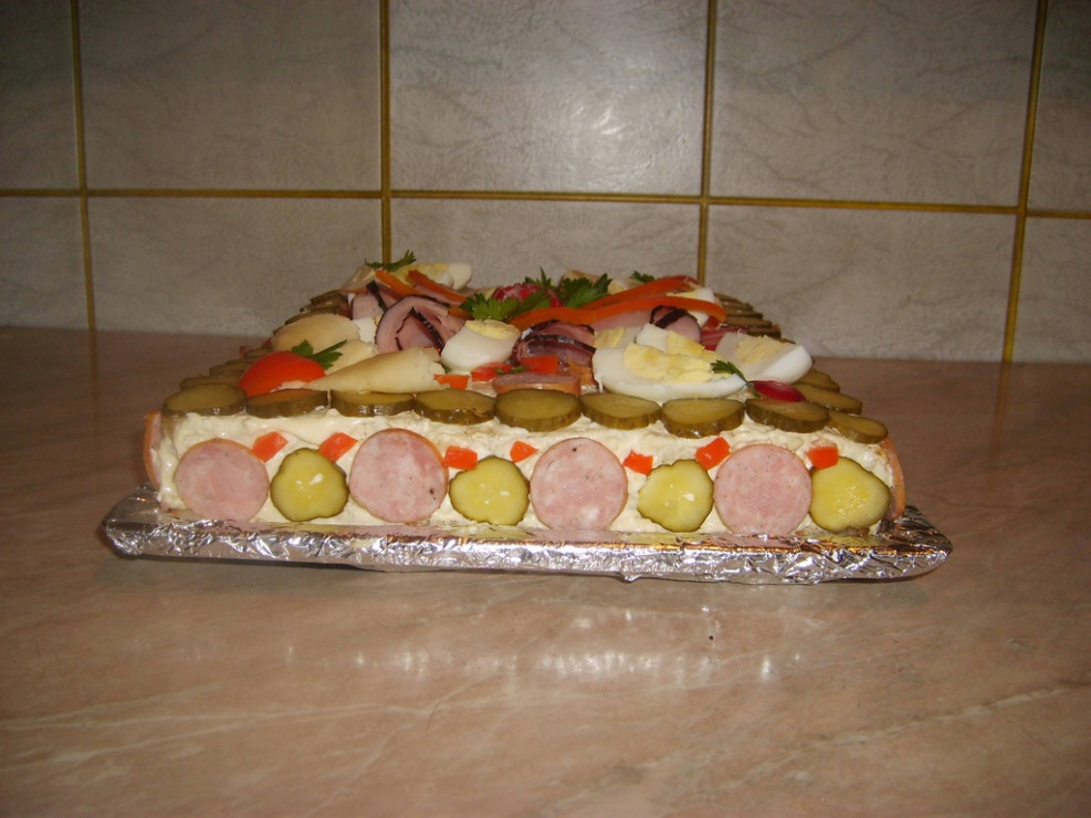 tort_kanapkowy