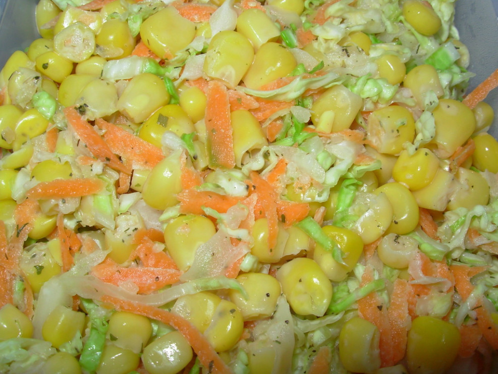 surowk_z_kukurydza_i_marchewka