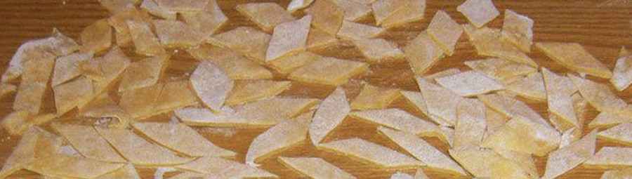 zupa_fasolowa_z_lazankami_wg_przepisu_mojej_babci