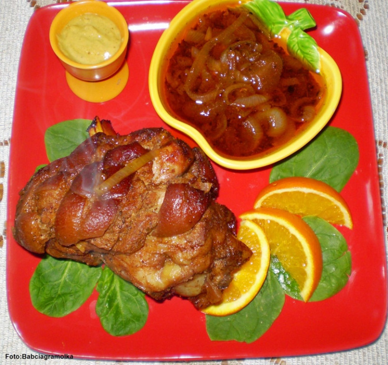 golonka_pieczona_w_garnku_rzymskim