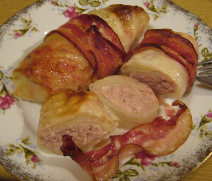Gołąbki pieczone z boczkiem