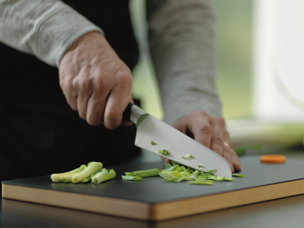 Nóż wielozadaniowy Fiskars