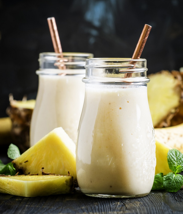 Koktajl z ananasem i pieprzem cayenne