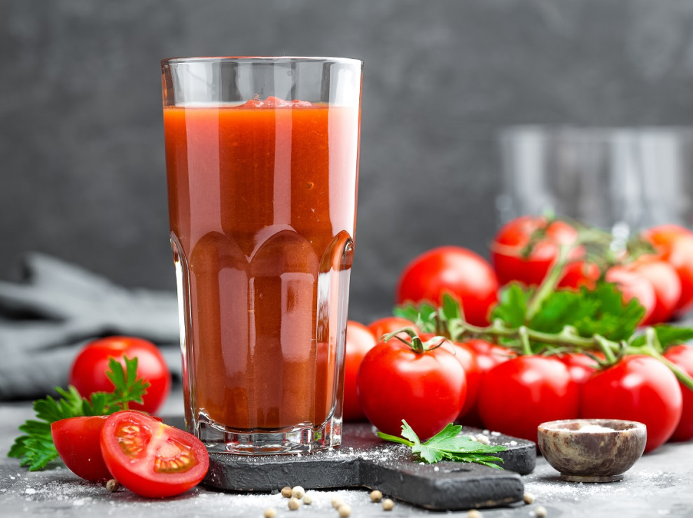Sok pomidorowy na kaca