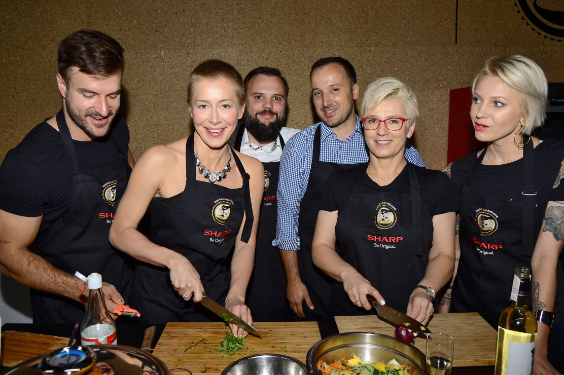 Gotowanie z marką Sharp