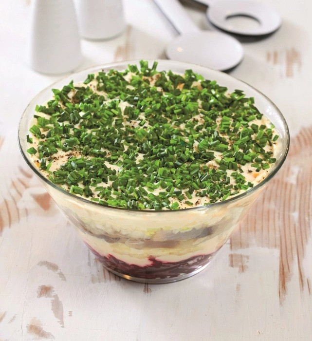 Sałatka śledziowa z burakami