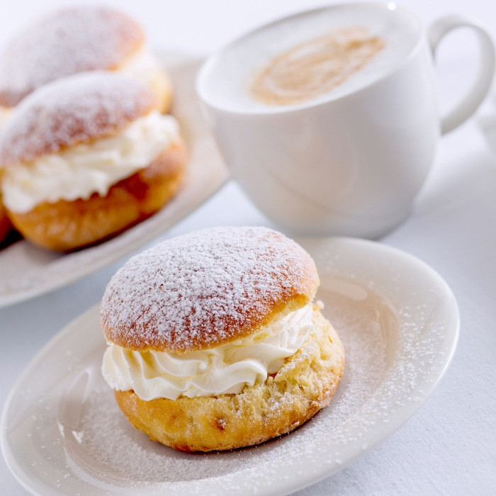 Pączki z bitą śmietaną