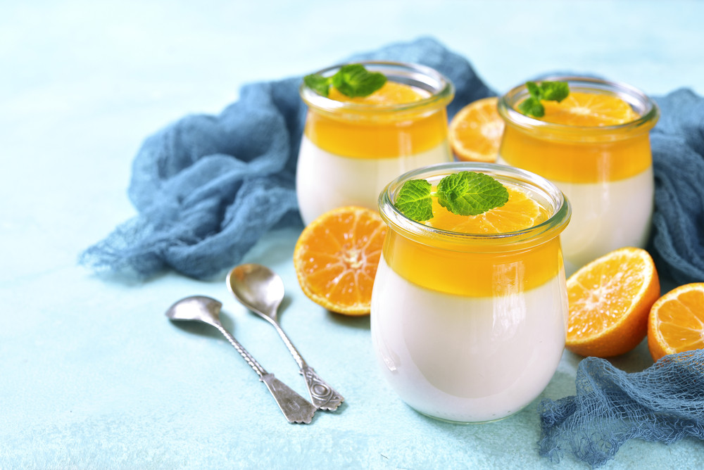 Kokosowa pannacotta z pomarańczową galaretką