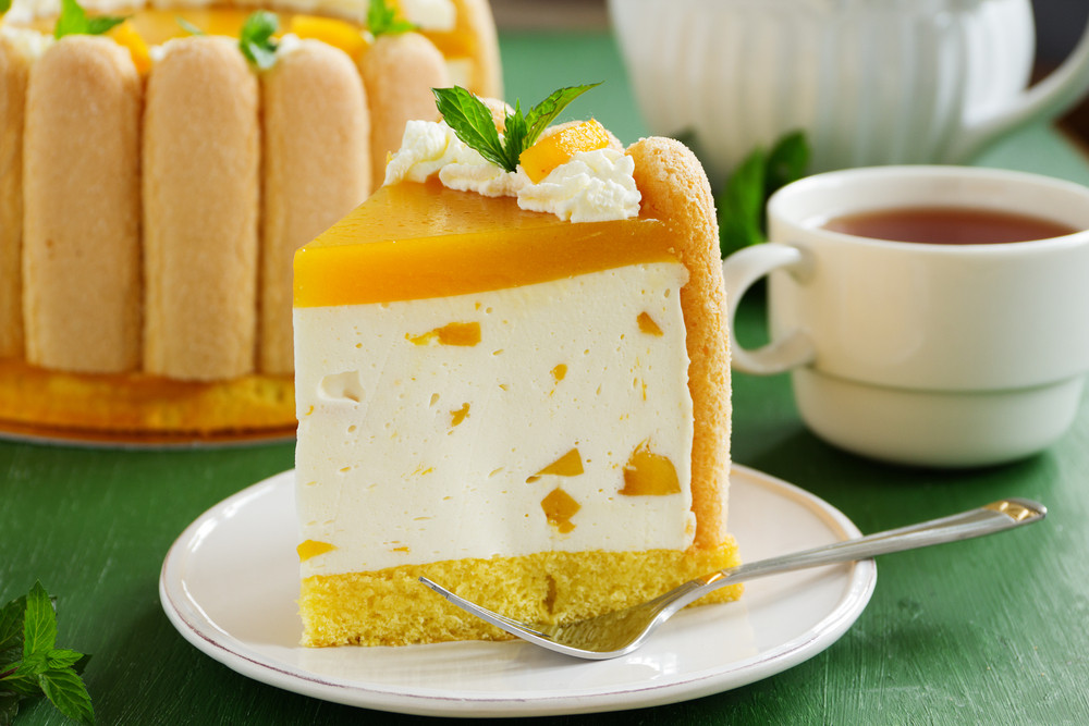 Torcik serowo-brzoskwiniowy