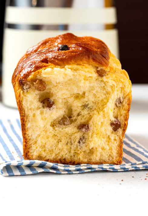 Ciasto drożdżowe z rodzynkami