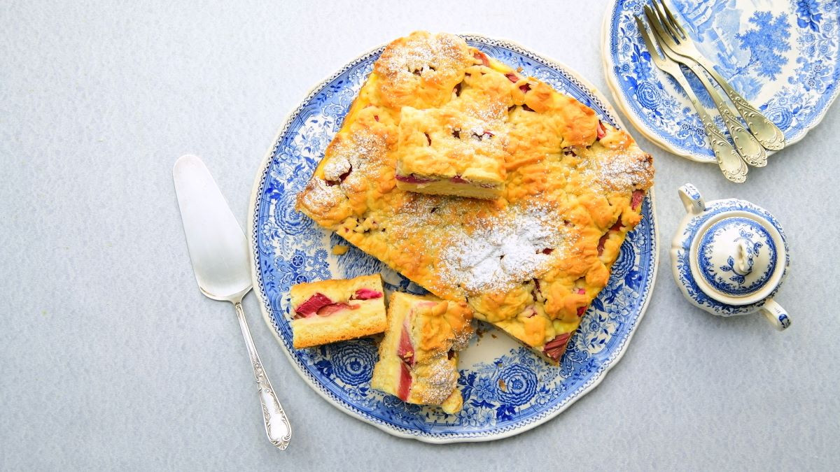 ciasto z rabarbarem i budyniem