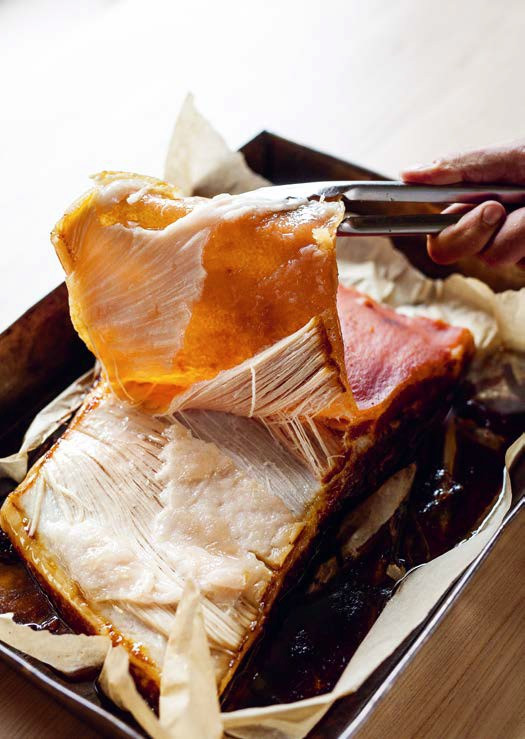 Długo pieczony boczek z chrupiącą skórką