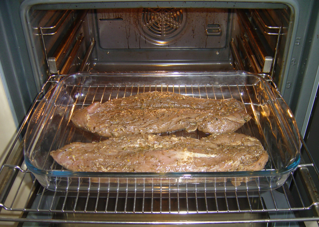 Marynowane Polędwiczki Wieprzowe z Piekarnika